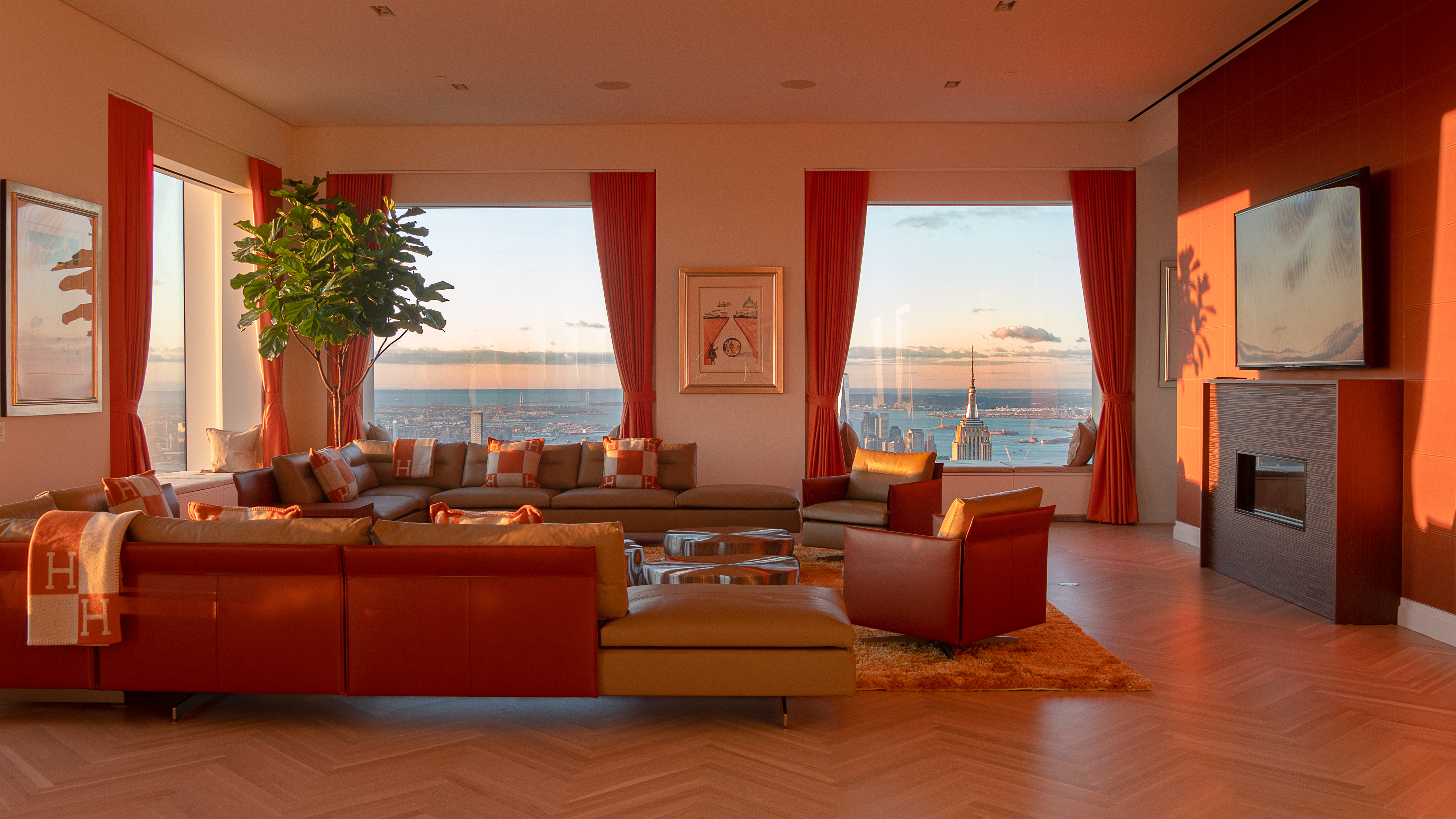 Penthouse NYC

 — plate 4